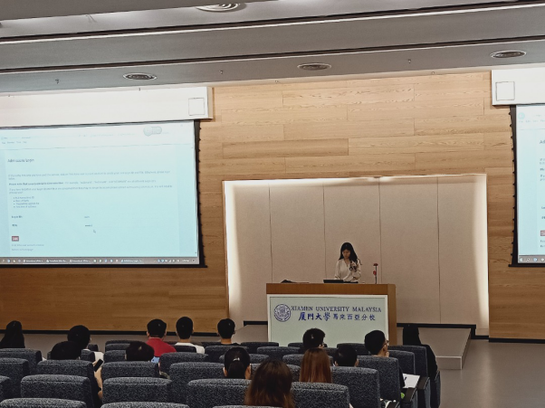 Talk on Postgraduate Application Organized at XMUM