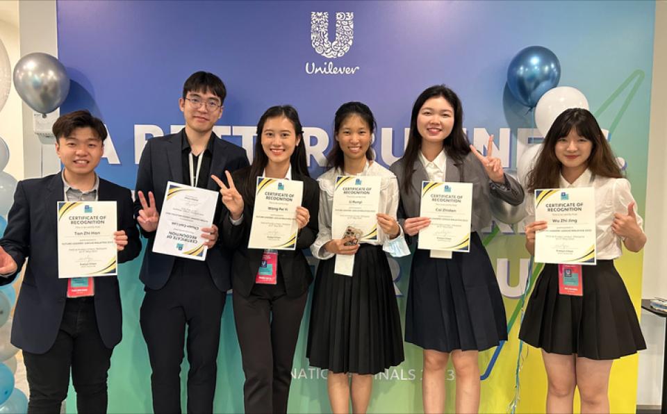 SEM-Top-10-Finalists-in-Unilever-Future-Leaders'-League-Malaysia-2023