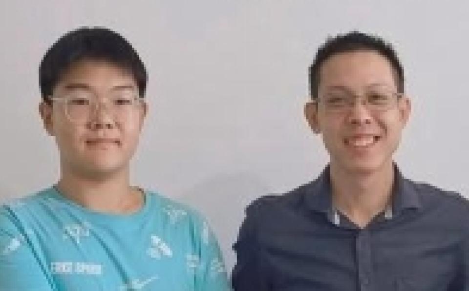Gu-Tianze-(Left),-Assoc.-Prof.-Dr.-Ng-Chuck-Chuan-(Right)